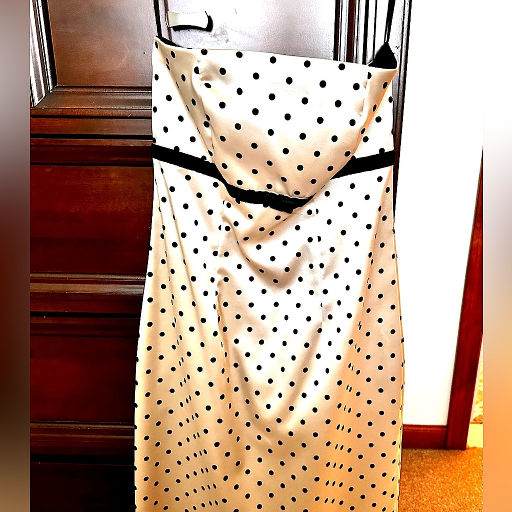 Strapless dress